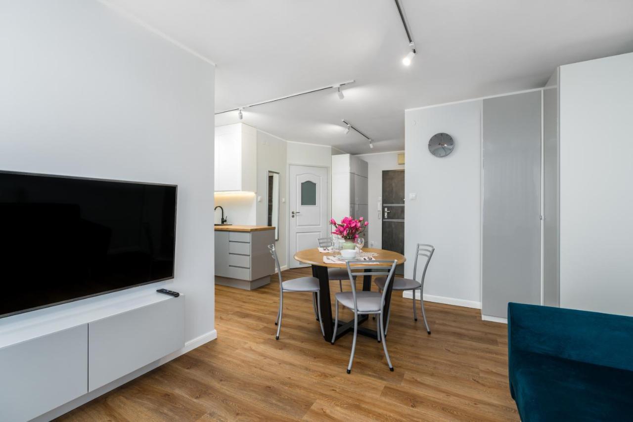 Apartment Wroclaw Jednosci Narodowej By Noclegi Renters Exterior photo