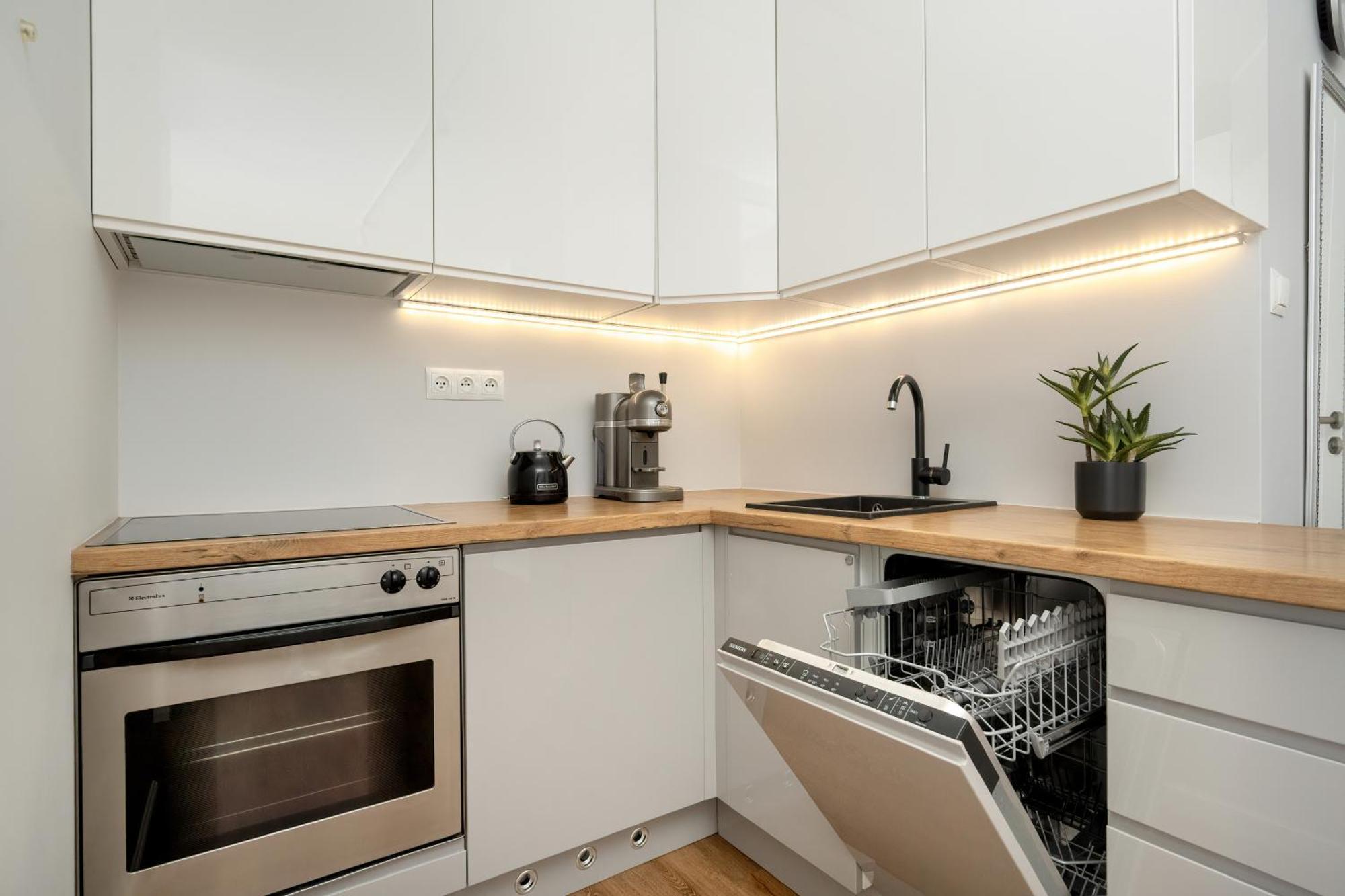 Apartment Wroclaw Jednosci Narodowej By Noclegi Renters Exterior photo